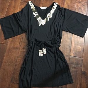 Trina Turk Dolman sleeve shift dress NWOT